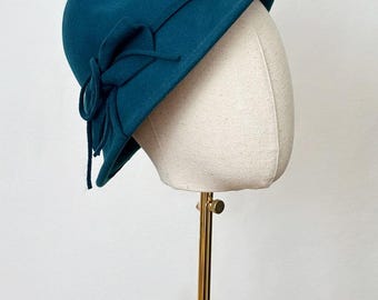 Trilby-clochehoed in blauwgroen