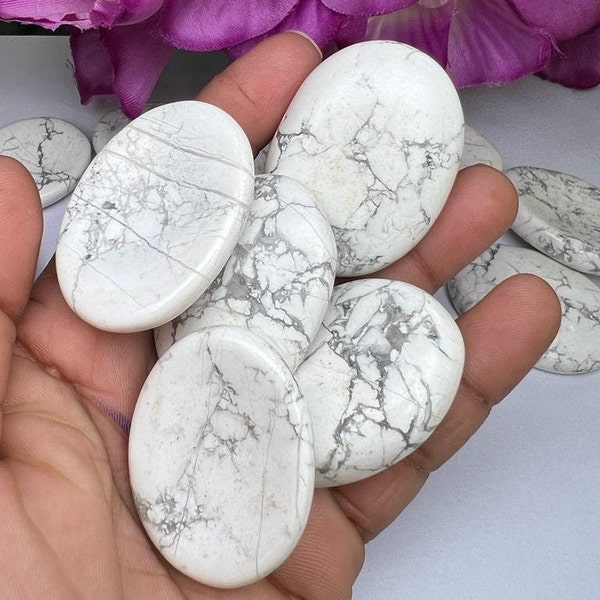 Howlite Stone Oval Shape Worry Stone for Crystal Healing And Meditation -Pocket Palm Stone -Thumb Stone One (1) Piece