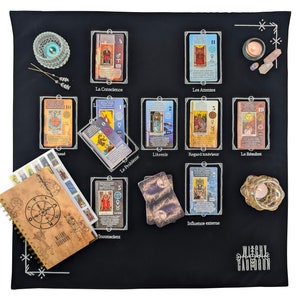 Witchy Cauldron Nappe de divination de tarot pour lecture et autel, tissu de sorcière,  velours, toucher soie, croix celtique