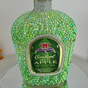 Bedazzled Lime Green Crown R Whiskey Bottle Decanter Bling Rhinestones Home Decor Bar Decanter Party Birthday Anniversary Wedding