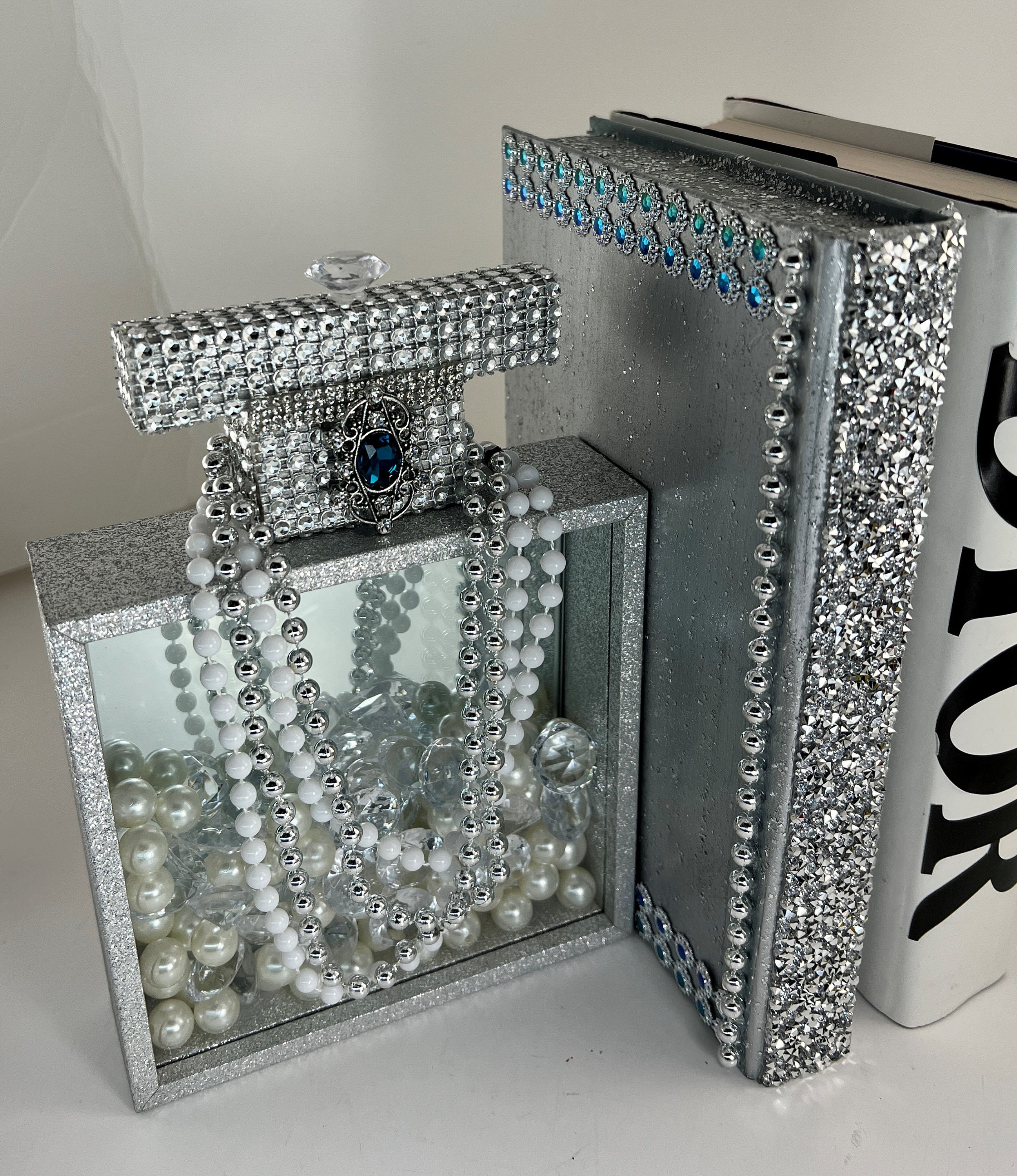 New Designed Bookend! Bling Bedazzled Perfume Bottle Book