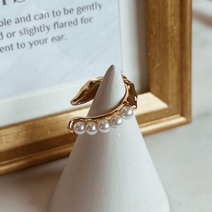 Pearl Gold Ear Cuff / Gold Ear Cuff with Pearls / sterling silver 925 15k Gold plated