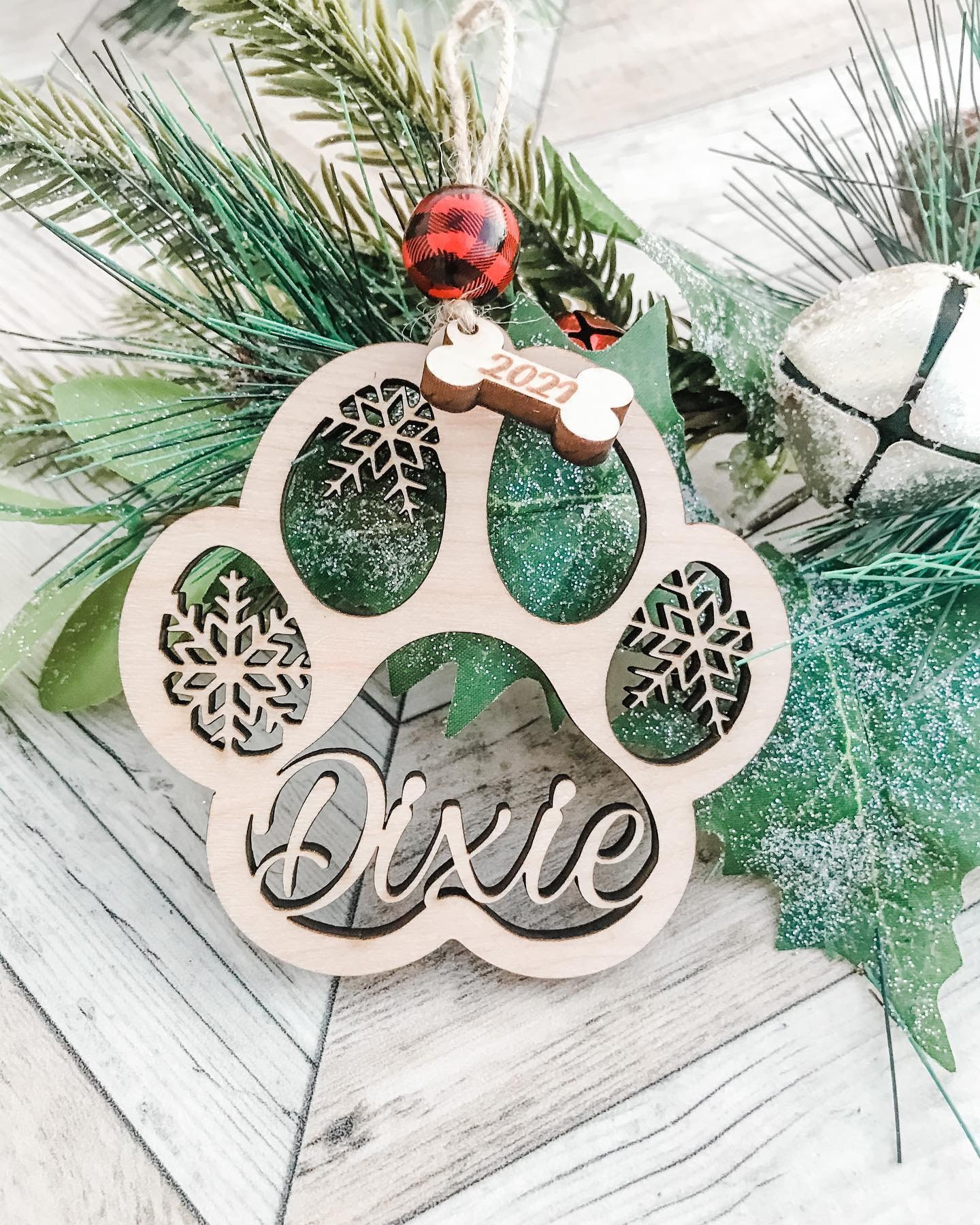 Personalized Paw Print Dog or Cat Ornament Laser Cut and Engraved - Etsy
