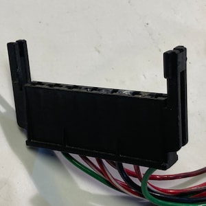 Saab 9000 Wire Plug Connector Rear Right Tail light 9122797