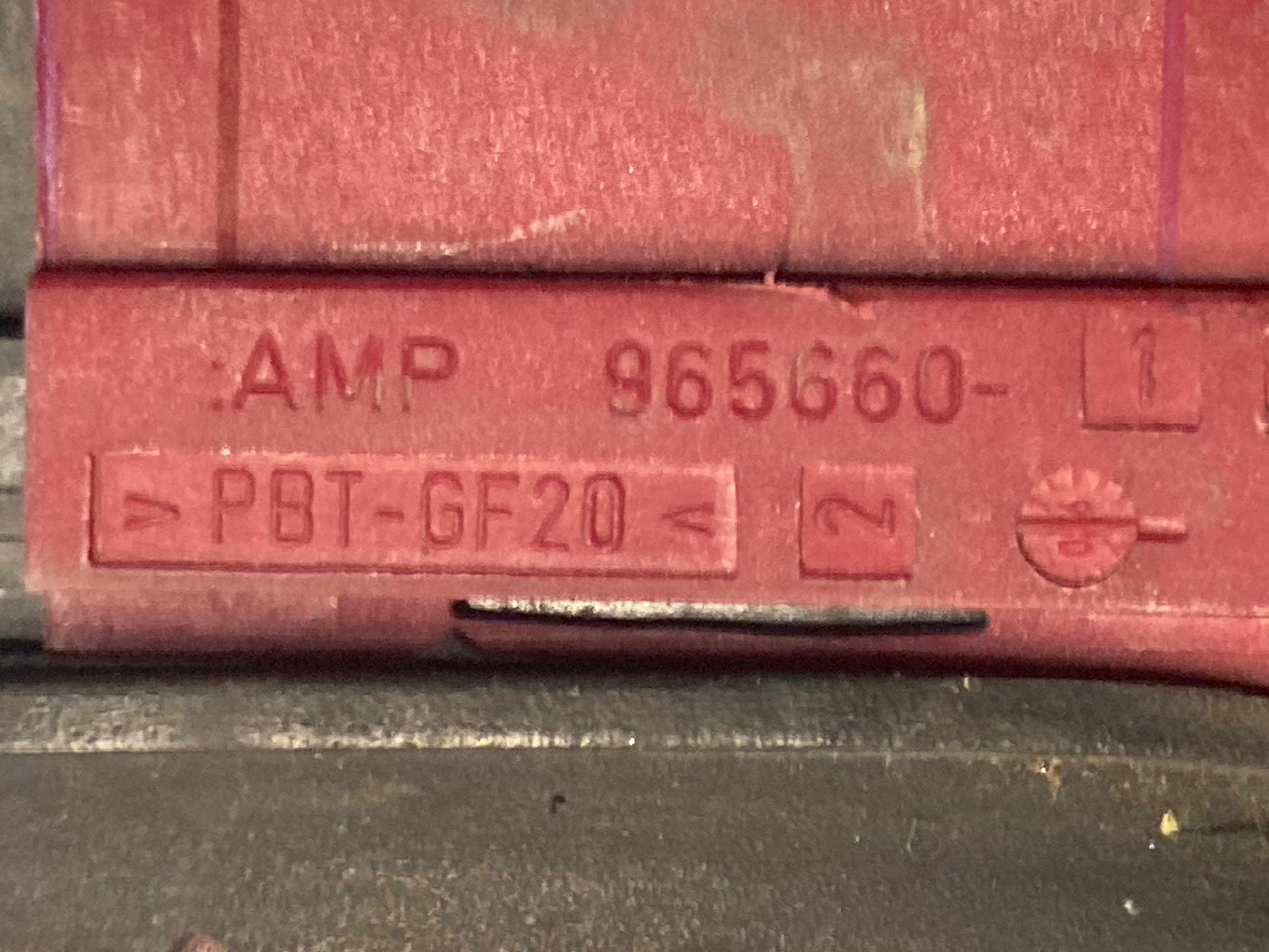 Saab Electrical Plug Connector AMP 965660-1 - Etsy
