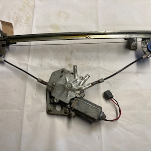 Saab 9000 Rear Left Door Window Regulator LH 9255233