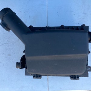 Saab 9 3 Air Intake Cleaner Filter Box Housing 52499 54871 51900 55574