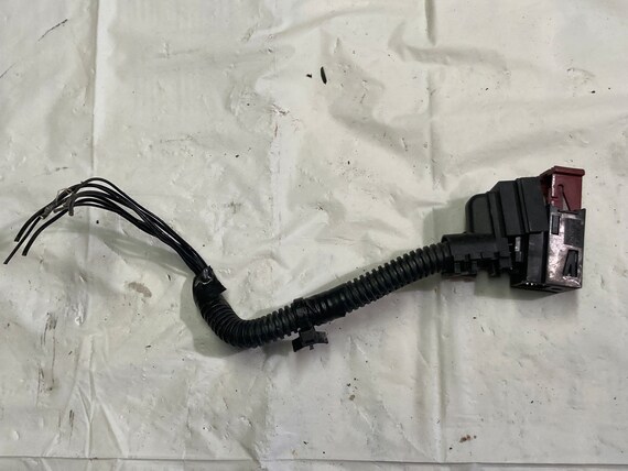 Saab AMP 1-355684-1 Electrical Plug Connector 12794039 - Etsy UK