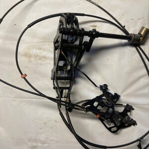 Saab 9 3 OG Convertible Drive Unit Assembly 5362710 4768115 Switch 5184403 Lock 5184650 4768131 5184668 4696233 4768149 Cabl 5111653 5111661