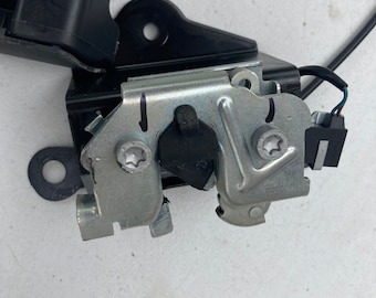 Saab 9 3 Left Side Rear Seat Latch 12797235