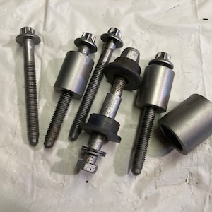 Saab 9 3 ophangbouten