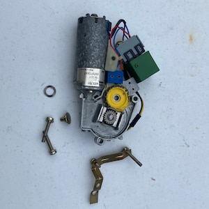 Saab 9000 Sunroof Motor