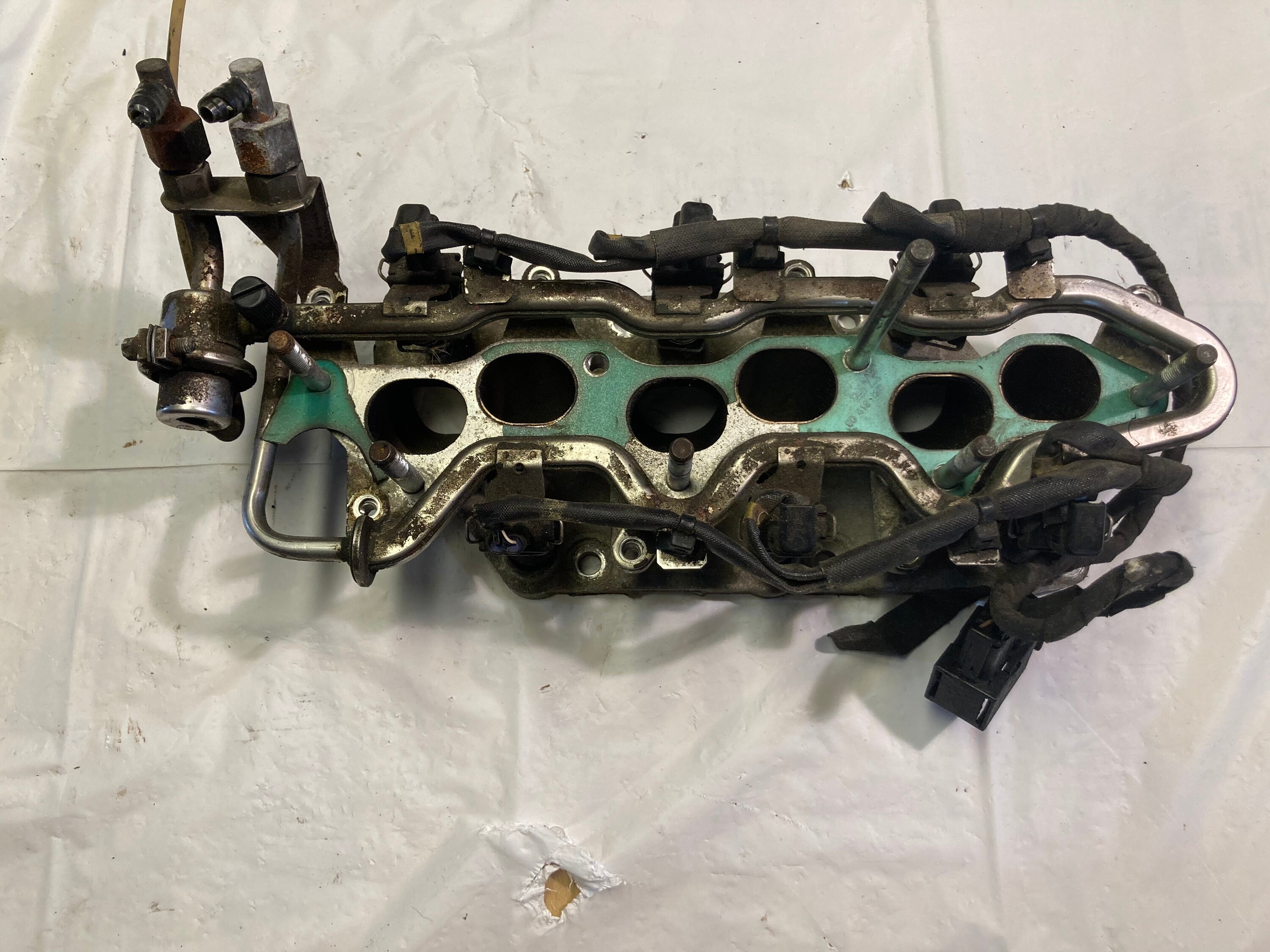 Saab 9 5 3.ol V6 Fuel Rail Assembly 90412460 - Etsy