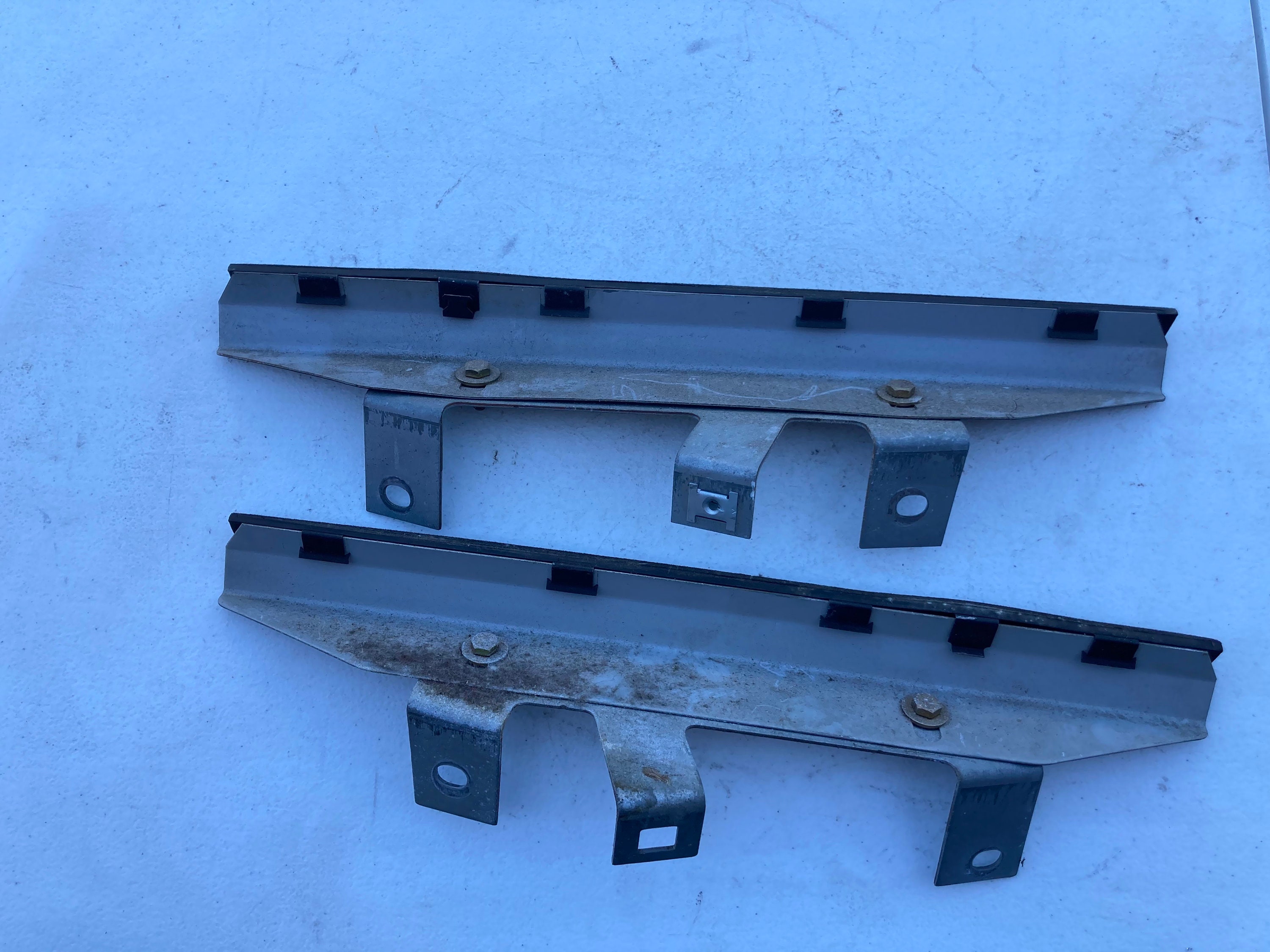 Saab 900 Classic Convertible Rear Window Bracket set of 2