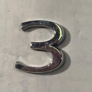 Saab Emblem 3 Letter