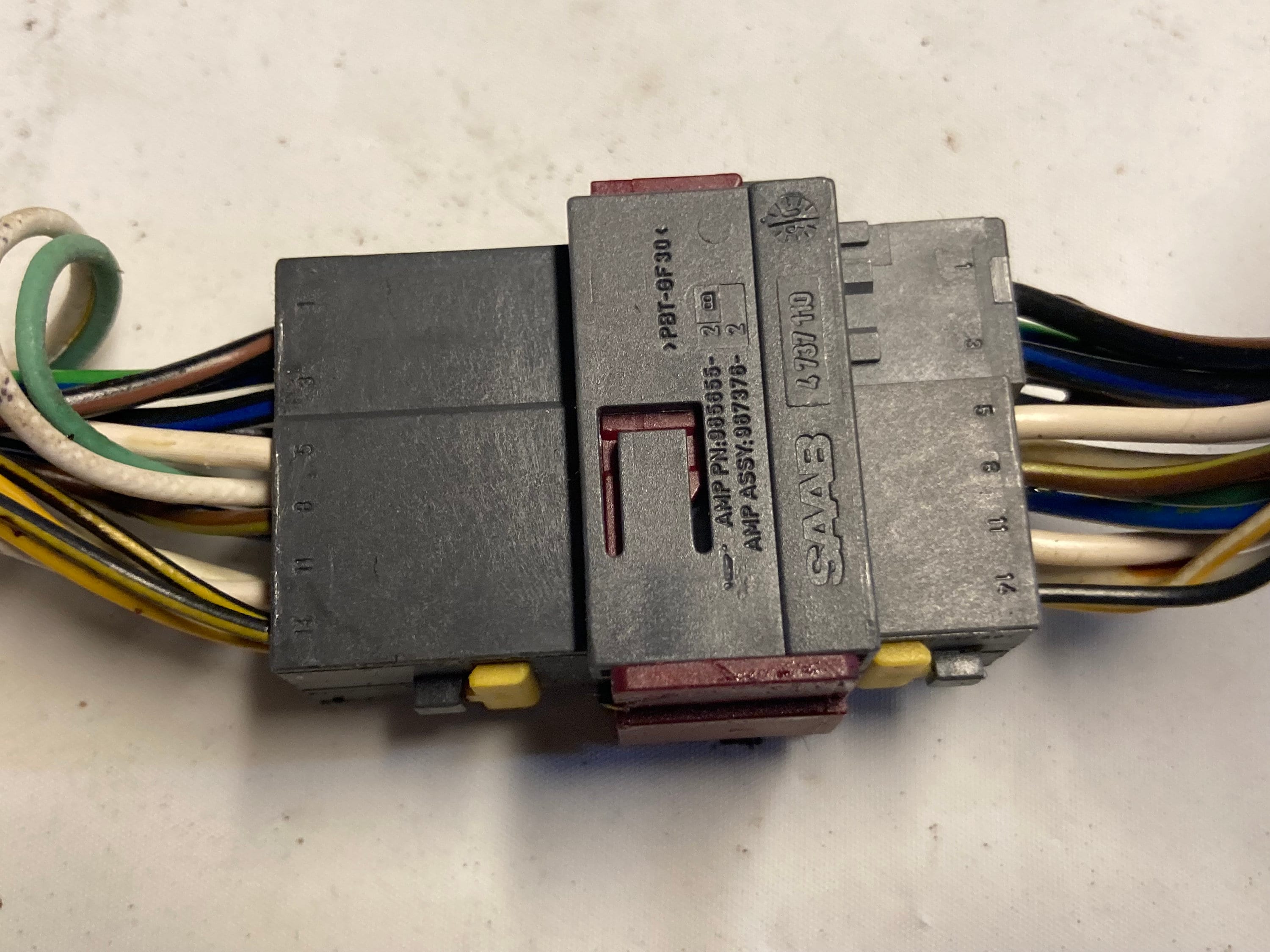 Saab Electrical Plug Connector 4737110 AMP 095655 ASSY 937373 - Etsy
