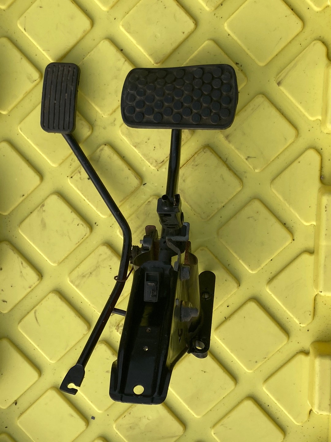Saab 9000 Brake Gas Pedal Assembly With Switches Etsy