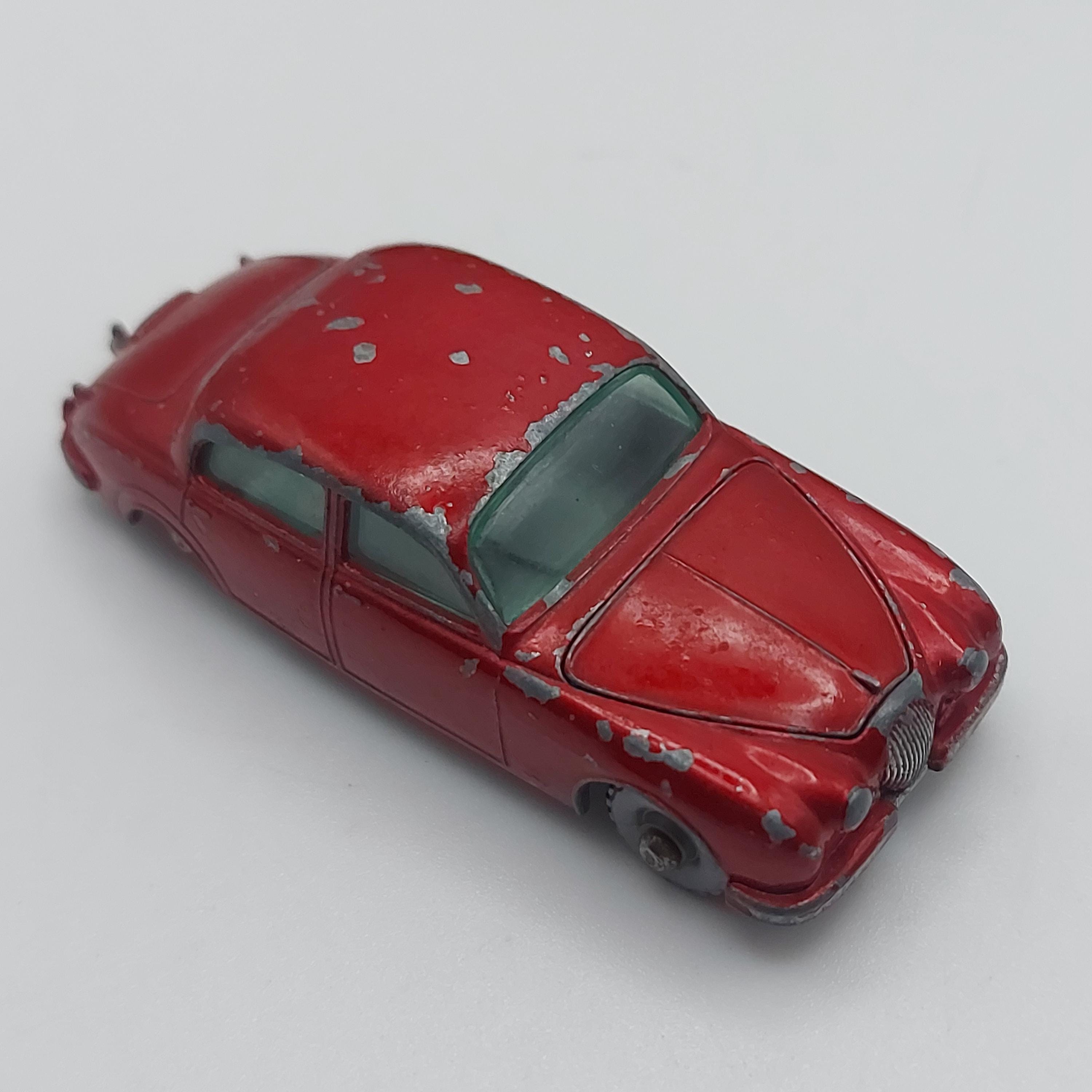 ミニカー MATCHBOX No.65 3-4litre Jaguar Vintage Lesney Jaguar 3.4 Litre Matchbox Car No. 65 Made In