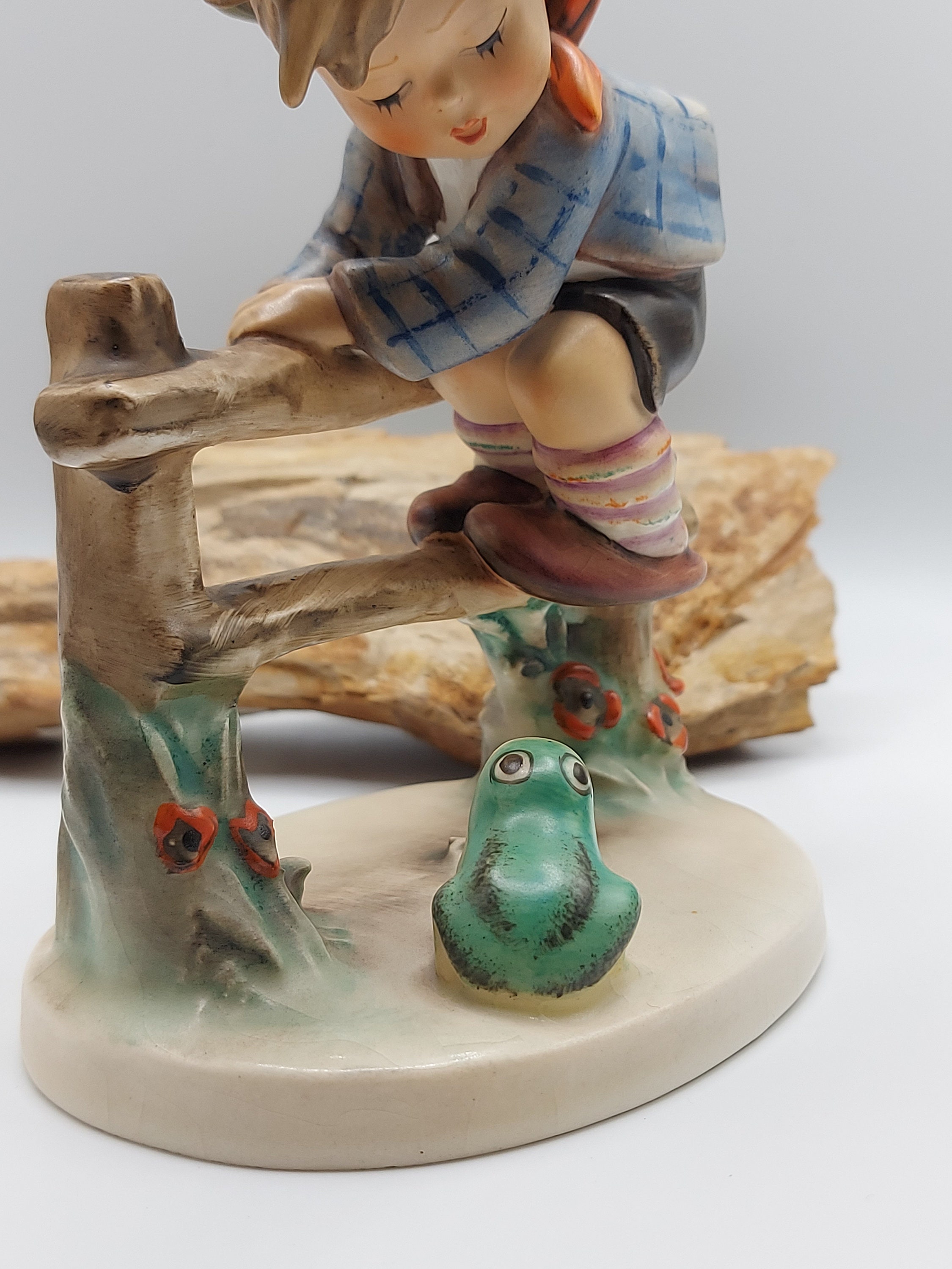 ヴィンテージのフンメル人形：安全への脱出、ゲーベル（西ドイツ