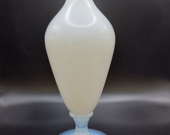 Jarrón antiguo de cristal opalino francés, florero Art Déco