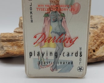 ヴィンテージのGERMAN DARLINGトランプ、1950年代のピンナップガール、ミッドセンチュリーのピンナップガール、グラマーガール、ポーカーカード、プラスチックコーティング