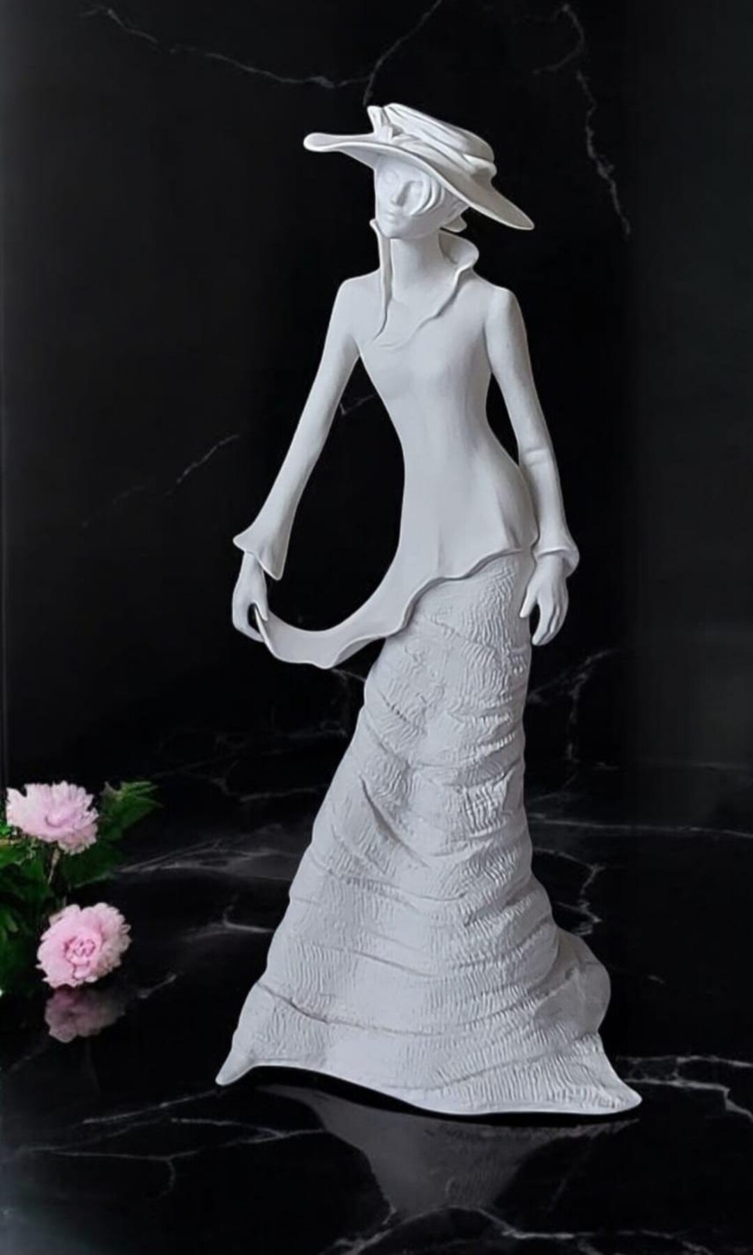 書 Coalport Figurines and Collectables A collection of Coalport figurines | Antiques, Collectables