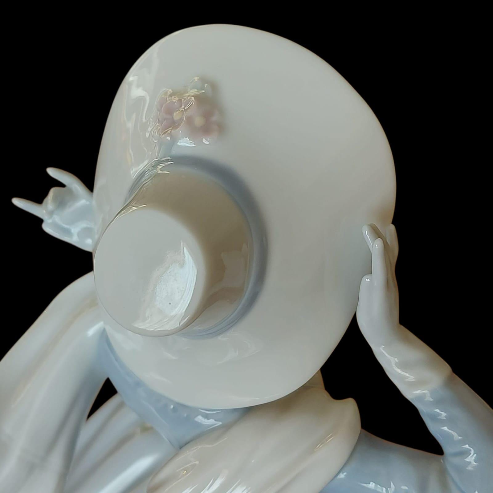 Vintage Retired Lladro Figurine, 
