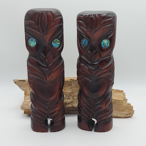 Pair of Maori Tiki ~ Teko Teko Statue / Hand Carved Matai Figurine with Natural Paua Shell Eyes / Rotorua, New Zealand folk art.