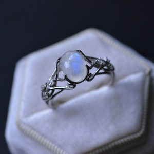 3ct Oval Leaves Natural Moonstone Ring June Birthstone Birthday Silver Floral Mothers Day Gift For Her Inspired Promise Fashion Leaf Ring