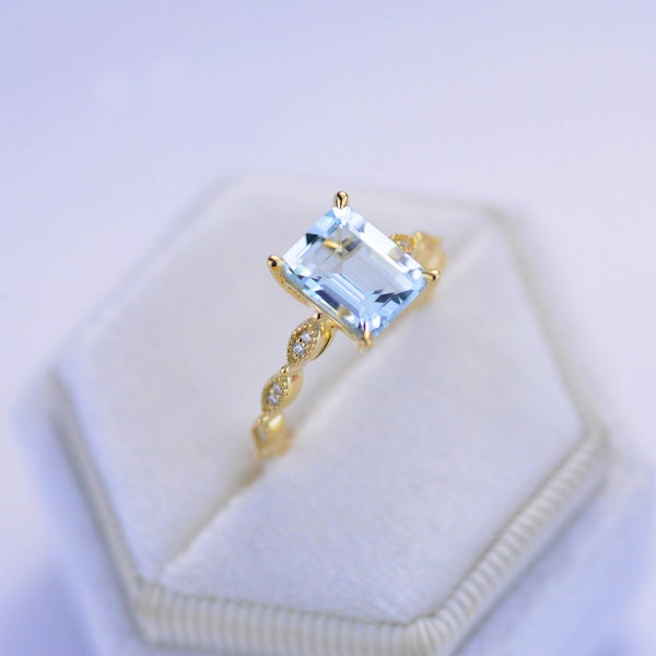 3 Carat Emerald Shape Step Cut Aquamarine Engagement Ring 14K Gold Classic Ring. Aquamarine gild ring. vintage stile gift for her