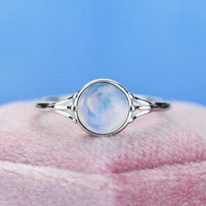 Leaves Natural Moonstone Ring June Birthstone Birthday Silver Floral Ring Mothers Day Gift For Her Inspired Promise Fashion Leaf Ring