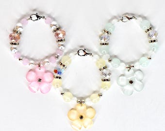 Flower Charm Tumbler Handle Bracelet in Pink Yellow and Green