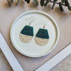 Green and cream seed bead earrings, beaded jewelry