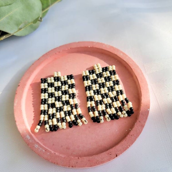 Checkered seed bead earrings, various colours