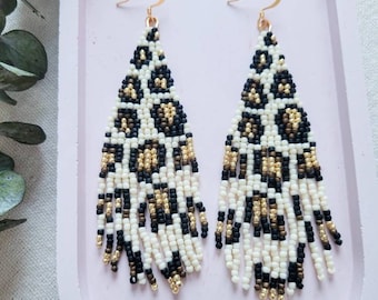 Leopard print seed bead earrings, cheetah print beaded earrings, animal  print earrings