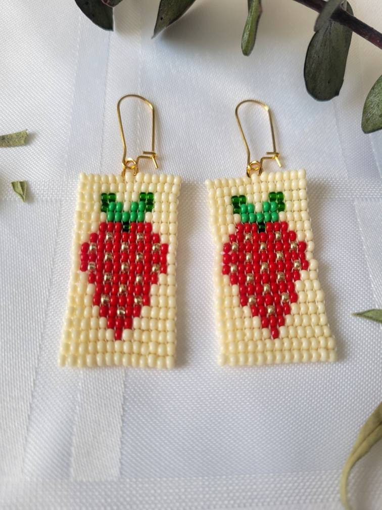 Seed Bead Strawberry Earrings Beaded Strawberries - Etsy