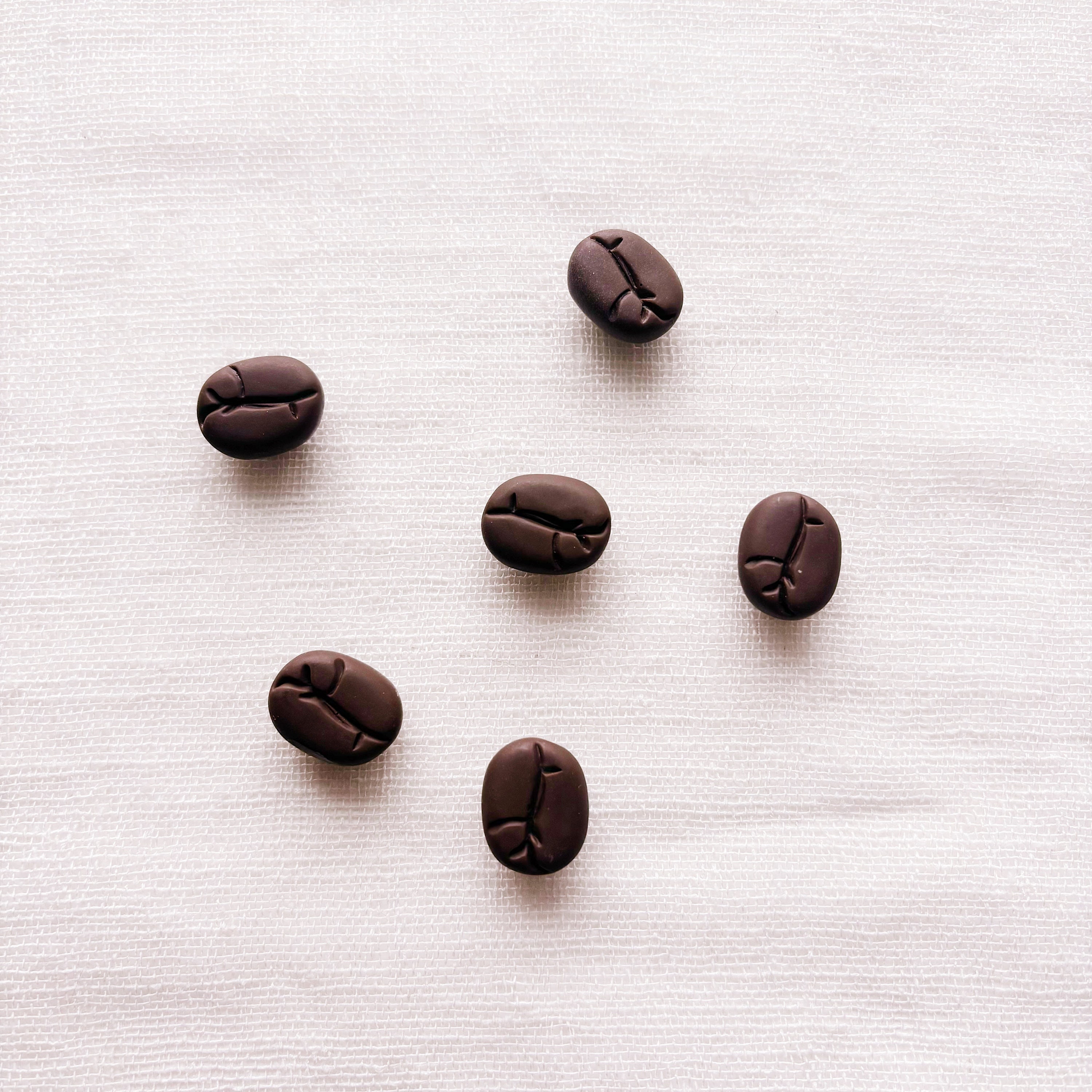 16-Piece Coffee Bean Fridge Magnets - Cute 3D Resin Kitchen & Office Decor Gift For Coffee Lovers