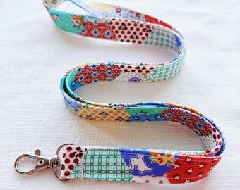 30's Print Patchwork Lanyard, Hexigon Patchwork Lanyard for keys, ID Badge Holder, Colorful 30's Print Lanyard, Unique, Fabric Keychain