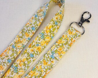 Yellow and Blue Floral Lanyard, Cottagecore Flower Badge Holder, Pastel Botanical ID Lanyard, Handmade Teacher Nurse Lanyard, Spring