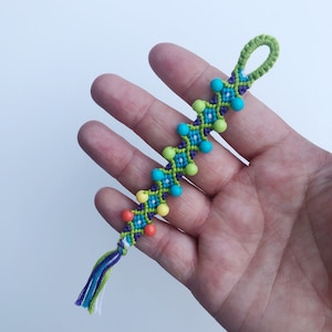 Beaded Keychain, Friendship Bracelet Keychain, Macrame Bead, Colorful, VSCO, Trendy, 100% Cotton, Handmade, Keyring, Fabric, Knotted, Cute