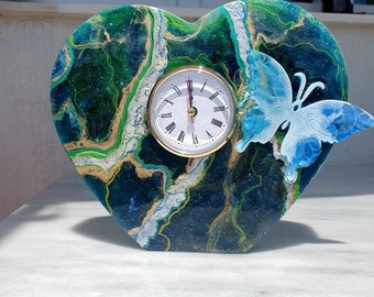 Table heart-shape clock,geode design, customized small clock from epoxy resin, greene stone cut clock, crystall and butterfly clock,3d clock