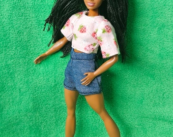 Barbie doll clothing, shorts and blouse, cute - fits OG and some modern dolls 11.5inch/29.5cm doll