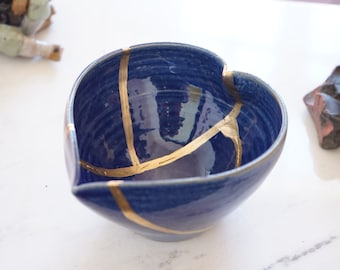 18K Gold Kintsugi Blue Heart Anniversary Gift For Her Kintsugi Gift, Deep Blue,