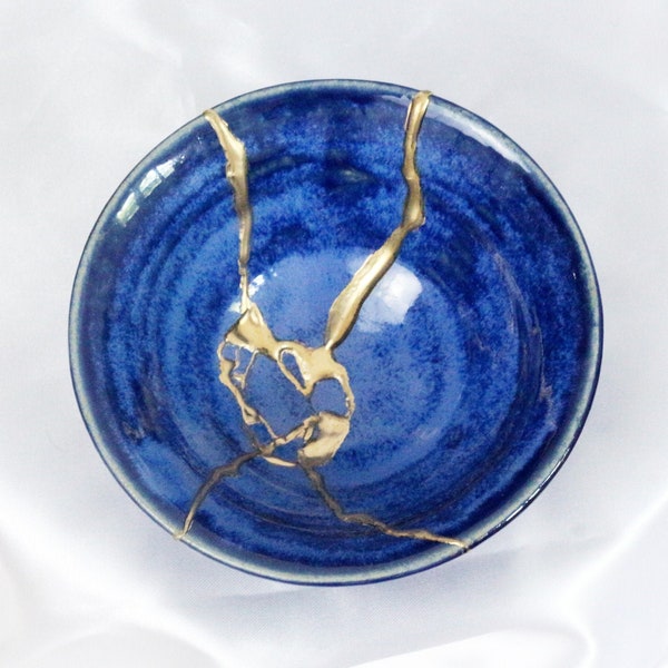 Bol Kintsugi en or 18 carats Wabi Sabi Kintsukuroi céramique japonaise bleue,