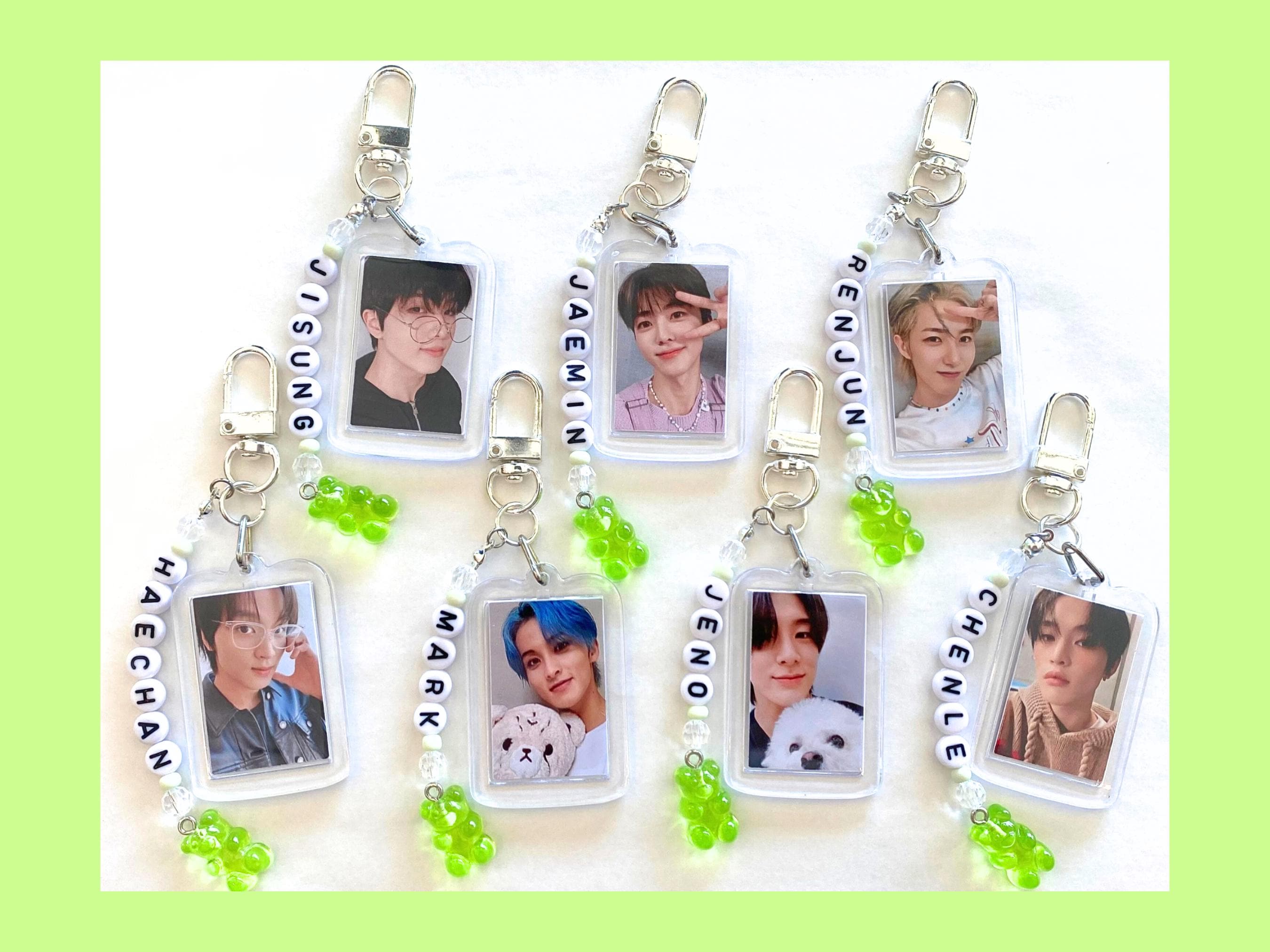 NCT WISH - ACRYLIC KEY RING サクヤ·ユウシ - メルカリ