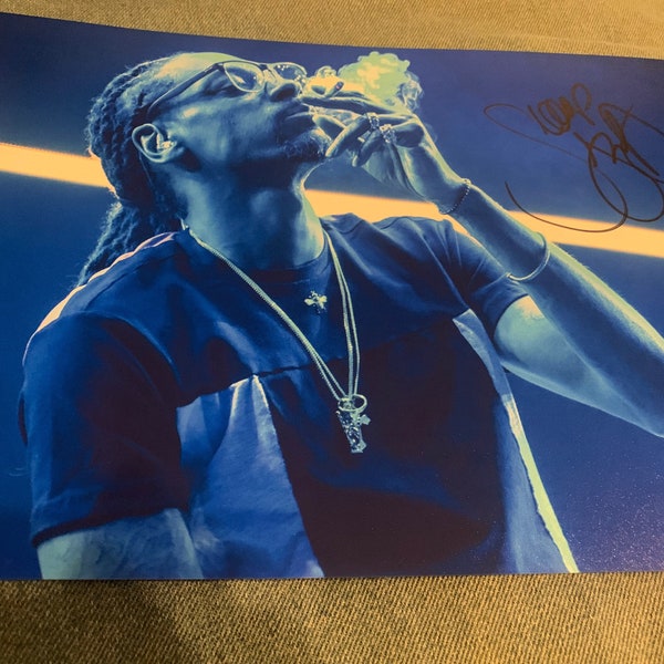 Snoop Dog Signed Autographed 8x12 Photo COA