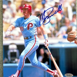 Mike Schmidt Autographed Signed Philadelphia Phillies 8x10 Baseball Photo COA
