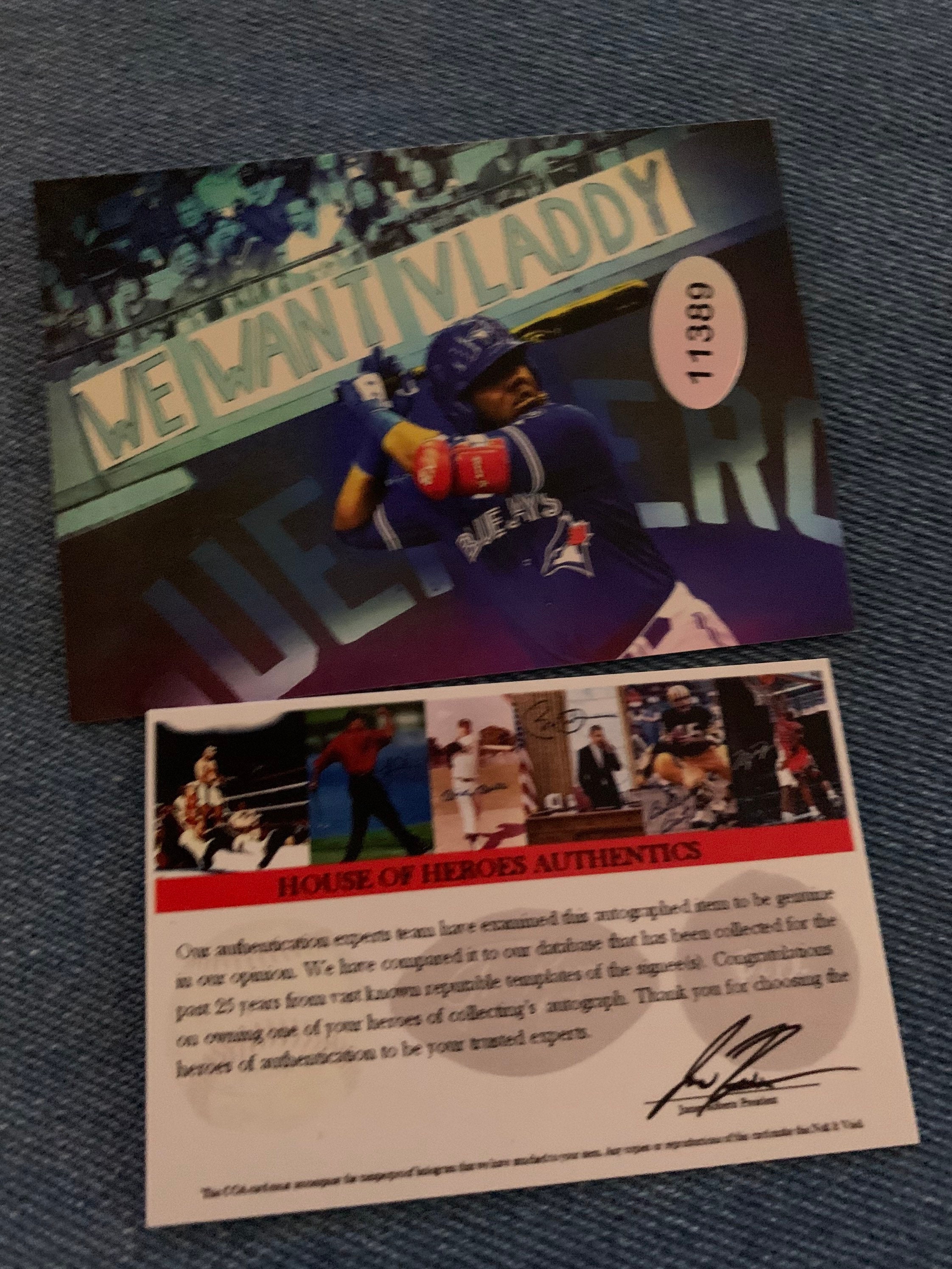 Vladimir Guerrero Jr Autographed Toronto Blue Jays 16x20 Photo - JSA COA  (White Jersey)