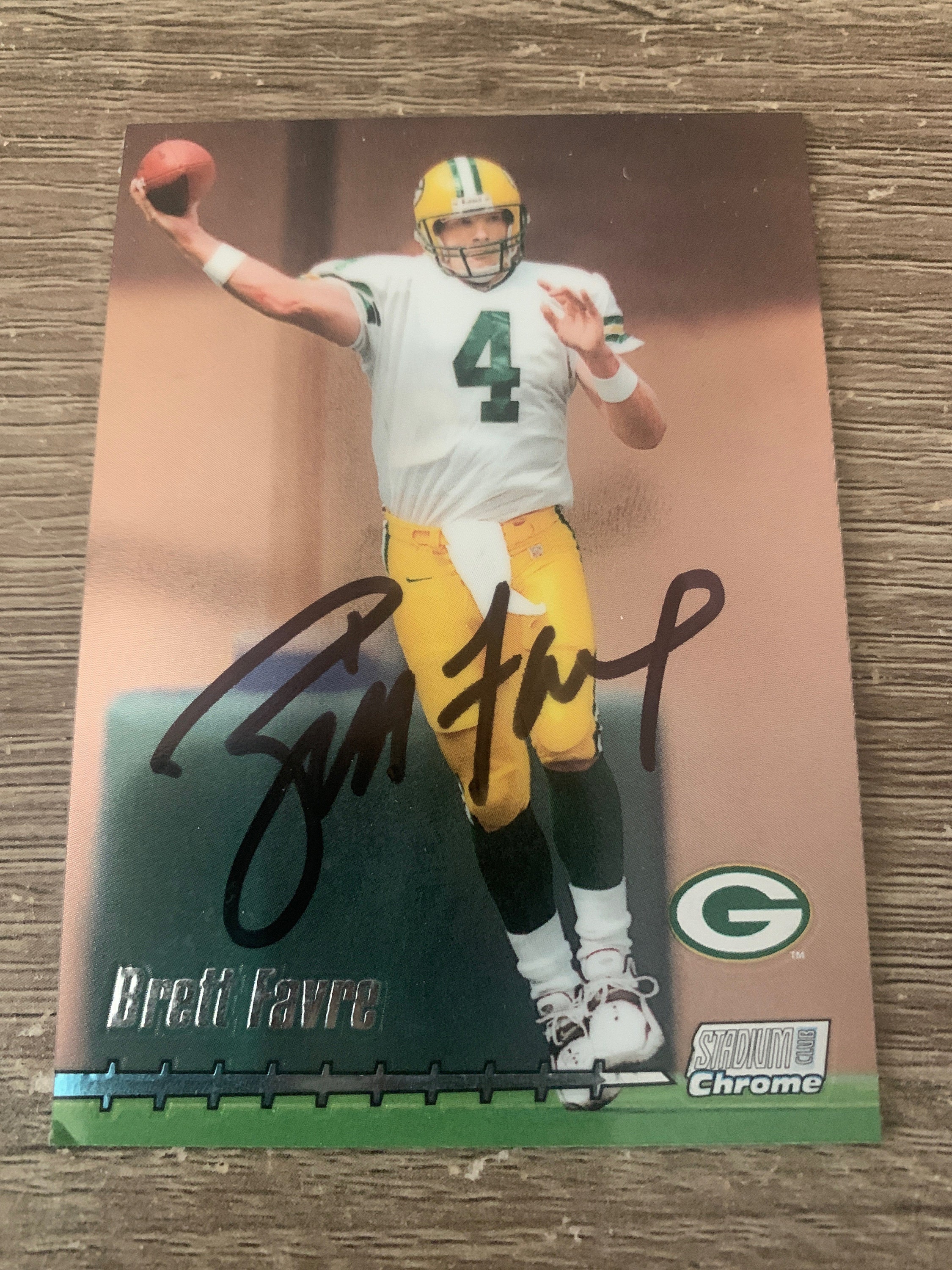 Brett Favre Green Bay Packers Signed Autographed Football Card COA