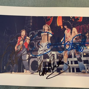 Eddie Van Halen, David Lee Roth & Michael Anthony Signed Autographed 8x12 Photo RA COA